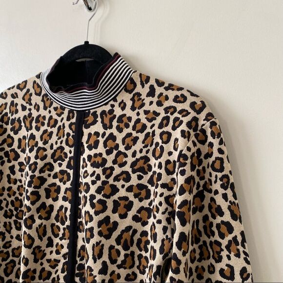 Pinko-Jacquard Oversized Leopard Print Crop Long Sleeve Top - Picture 4 of 8
